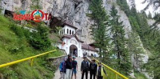 Jurnal din tabără – Ziua 1 – Prima zi cu: drumeție, plimbare cu trăsura, escaladă și… mai ales… fără telefoane!!!