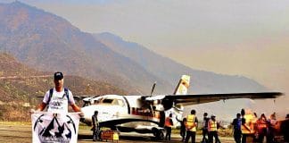 Cu Cristi Minculescu din nou în Himalaya – Ziua 3 cristi minculescu avion