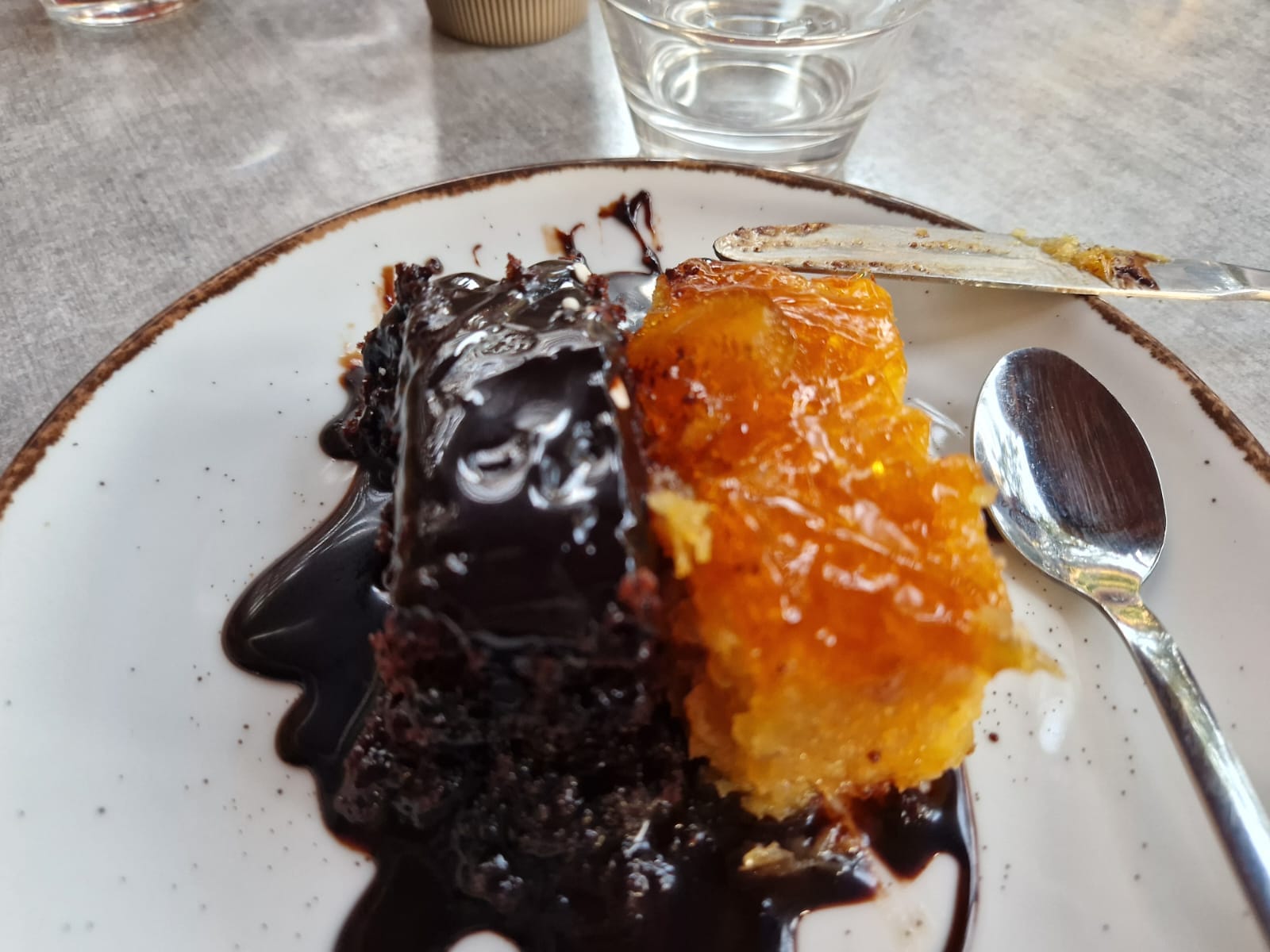 chocolatopita si portokalopita