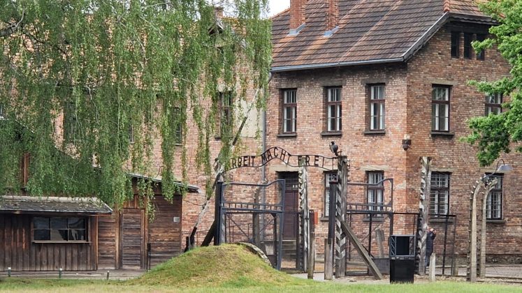 muzeul auschwitz birkenau